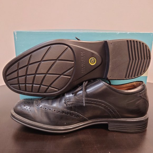 NEW Florsheim Wingtip Oxfords